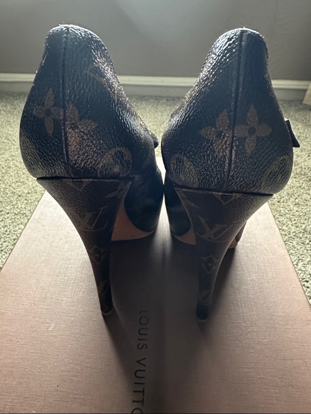 RARE! Authentic Louis Vuitton Ritual Fetish Monogram Canvas Peep Toe Pumps 40 - Picture 11 of 16